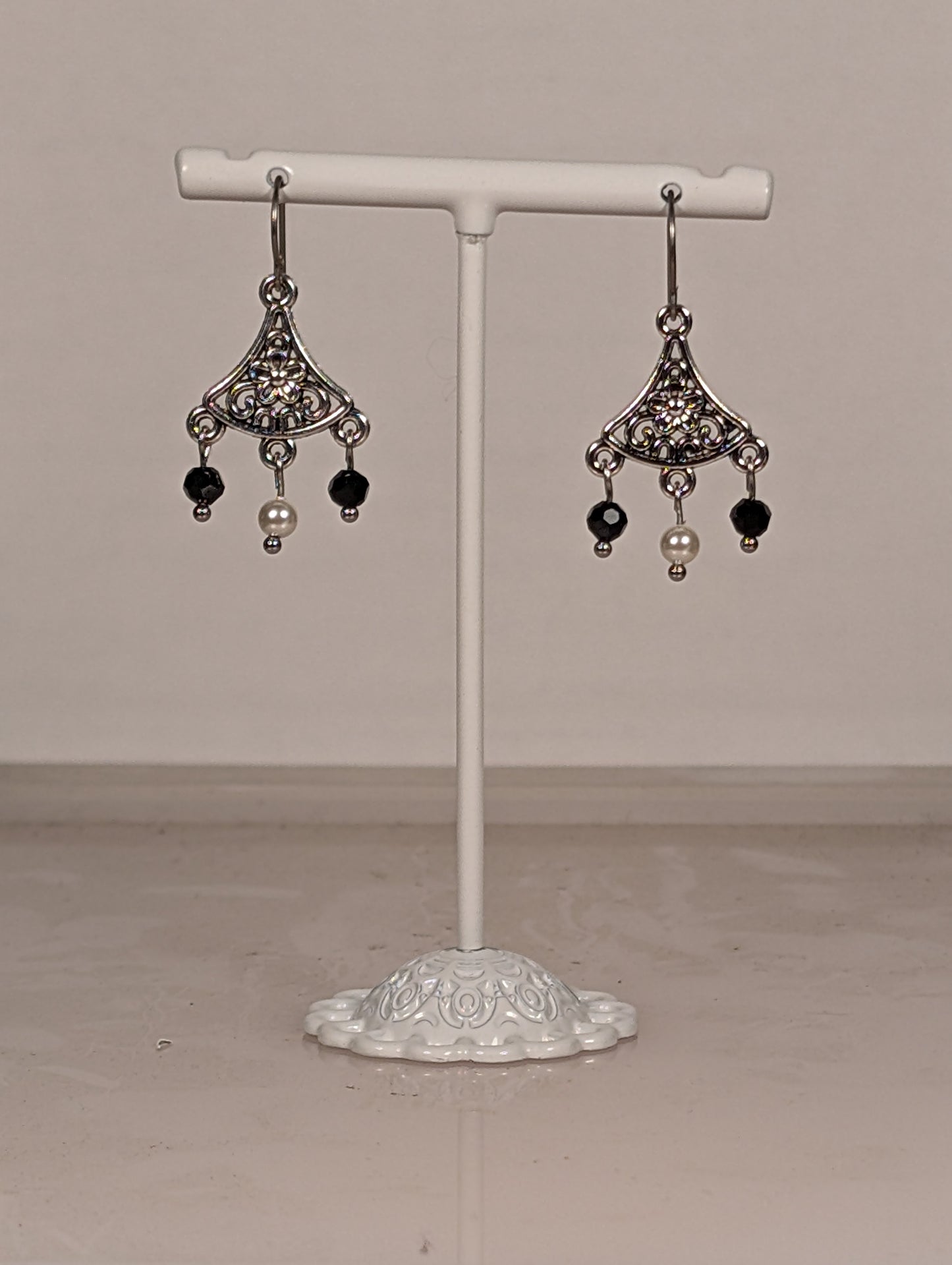 Daisy Mix Chandelier Earrings in Assorted Colors CEDM