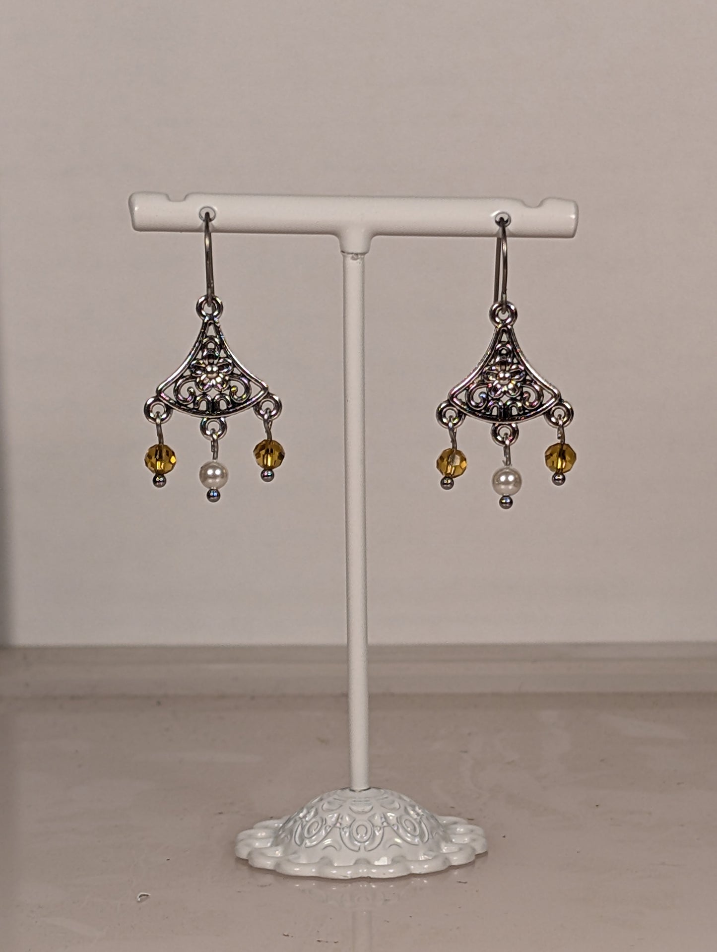 Daisy Mix Chandelier Earrings in Assorted Colors CEDM