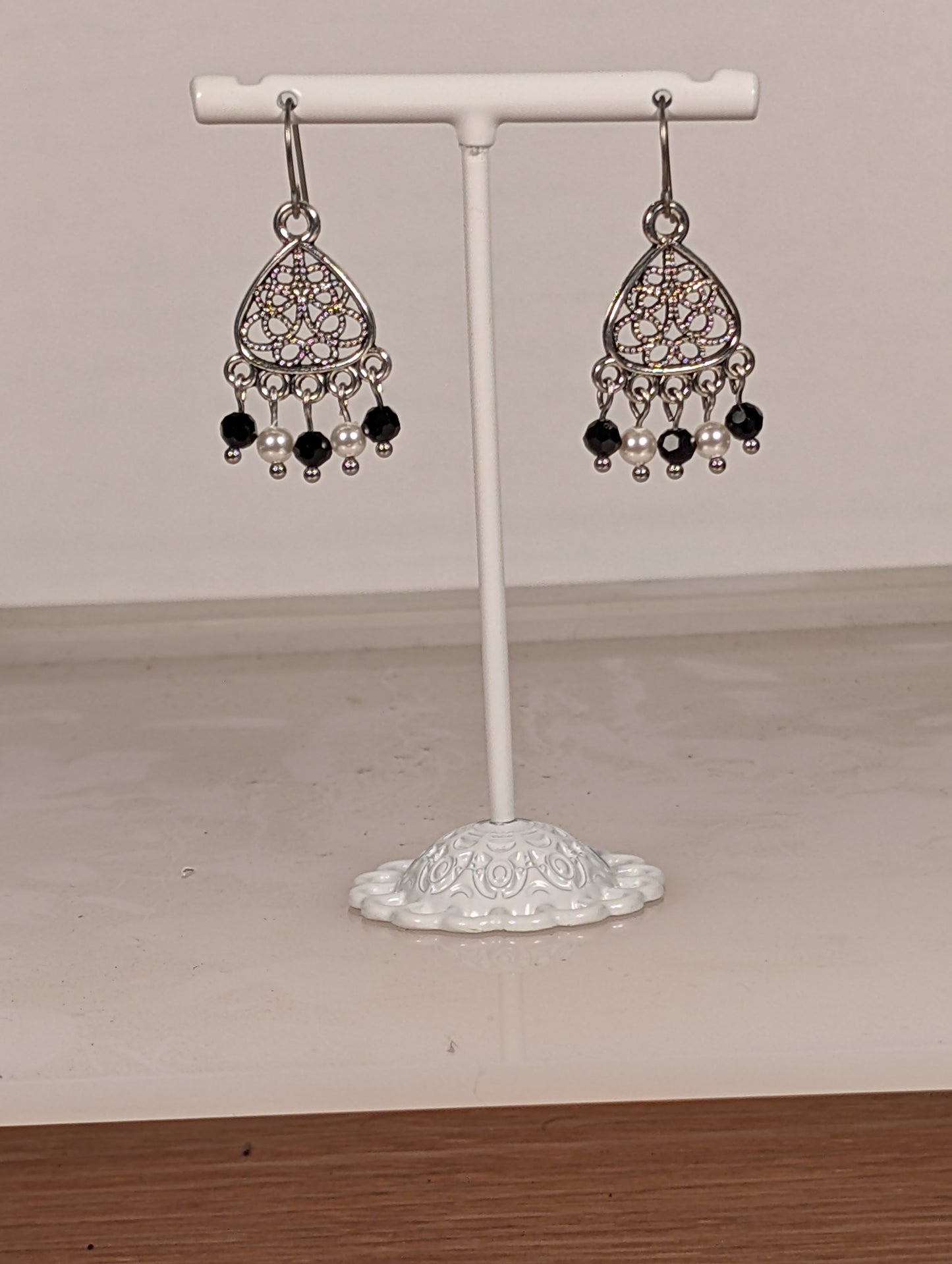 Knot Mix Chandelier Earrings in Assorted Colors CEKM