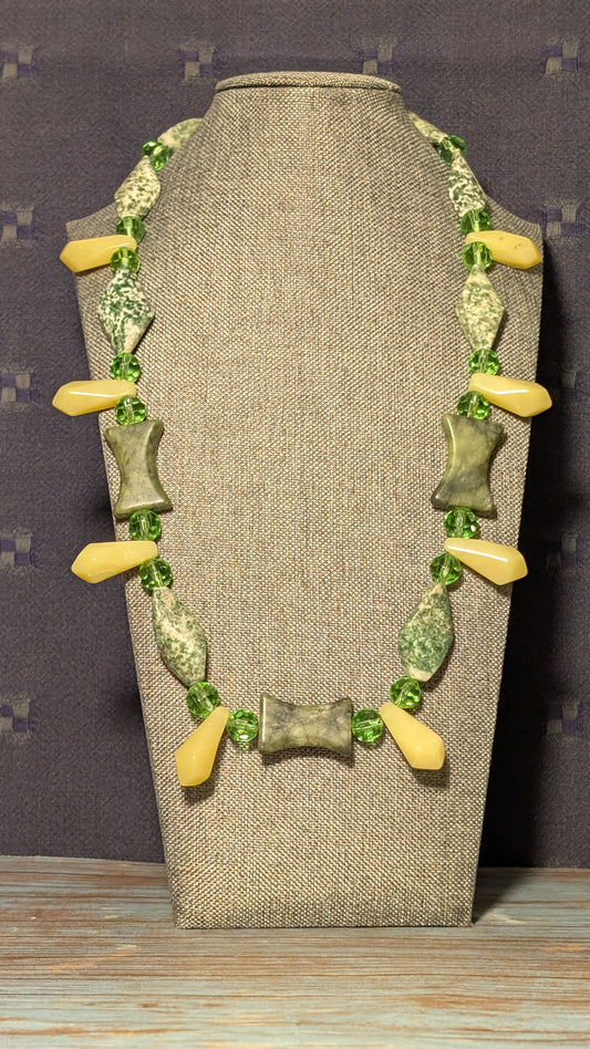 Green Marble, Forest Jasper, Yellow Aventurine and Glass with Alloy Clasp N14